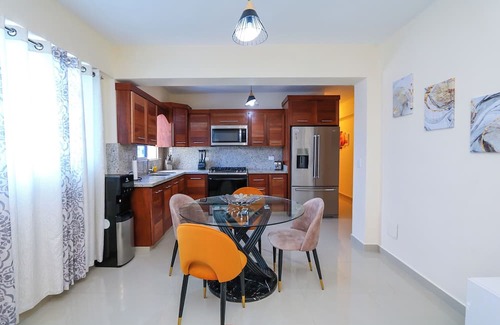 San Cristobal Apartment | Amazing 2BR/2Bt APT hot water, AC,Garage and Patio