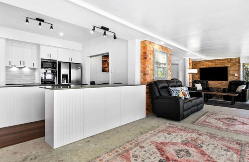 Point Vernon House | Extended Family Escape