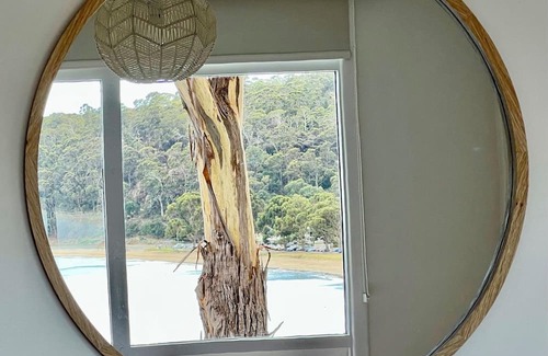 Kingston Beach House | Beach house with sauna. Stunning views, cosy renovated mid-century gem