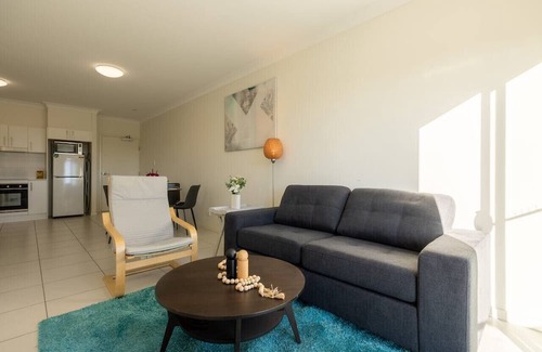 Springwood Apartment | Cozy 1BR Unit in Springwood Great Location Parking