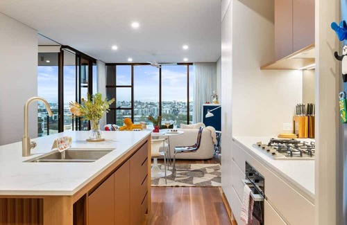 West End Apartment | Chic Luxe Retreat | Pool Private Balcony Skyview