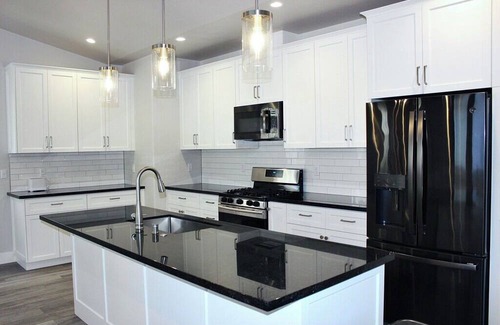 Rohnerville House | 3-bedroom house with a view