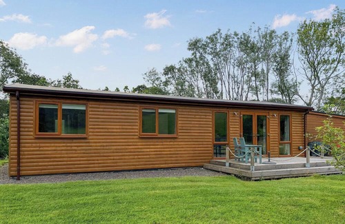 Newbridge Cottage | Alderneuk Lodge - UK49923