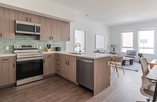 Old San Leandro Apartment | Blueground | Old San Leandro, fitness center, nr San Leandro Park