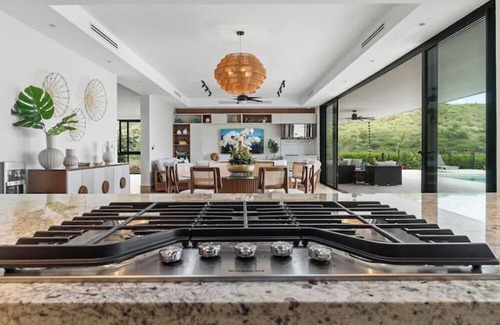 Punta Cana House | Puntarena, Lujosa Villa 12ppl BeachView Pool &bbq