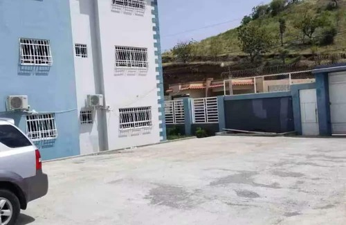 Bani Apartment | 3-bedroom apartment in charming Baní with AC