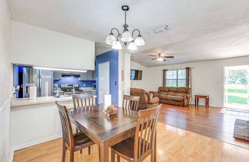 Tallahassee House | Quiet & Convenient Tallahassee Home, 4 Mi to Lake!