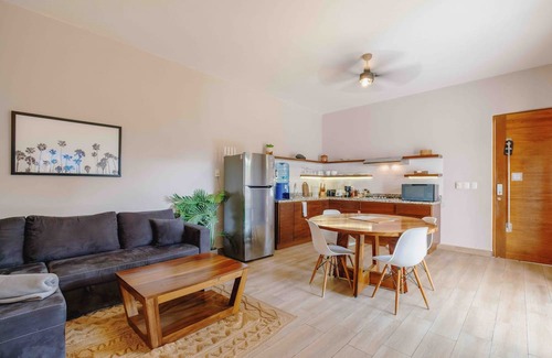Colonos Cuzamil Apartment | Cozumel Chic Serviced Apt + Pool + Free Bikes + Starlink