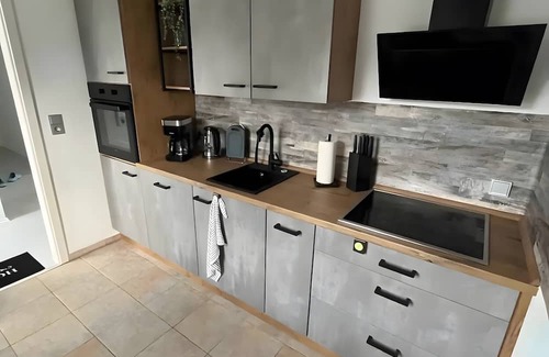 Hagen im Bremischen Apartment | Apartment 'Weserstrand' with Private Garden and Wi-Fi