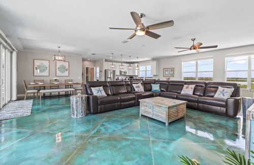 Little Torch Key House | Tranquility Bayview House-Ocean Front with boat basin and boat ramp
