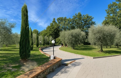 Lamporecchio Villa | Wonderful private villa with hot tub, private pool, WIFI, TV, terrace, panoramic view and parking