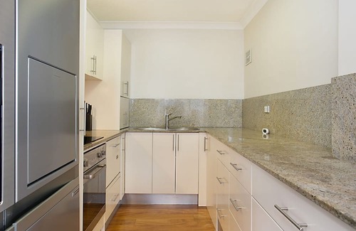 Bilinga Apartment | Porta Pacifique 25 - Renovated Bilinga Beachfront - Min. 3 Night Stays