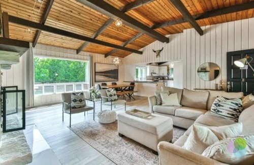 Mont-Tremblant Ski Chalet | Chalet Le Benjamin 4BDR - Pool - Jacuzzi