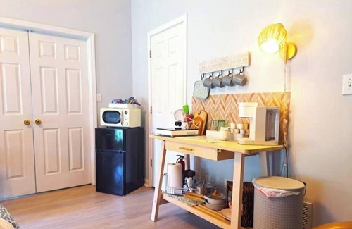 Tyrone Apartment | Shiloh - Private. King size bed. Quiet, serene.