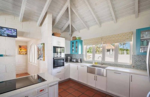 Long Bay House | ZenBreak Maltese Falcon 3bd