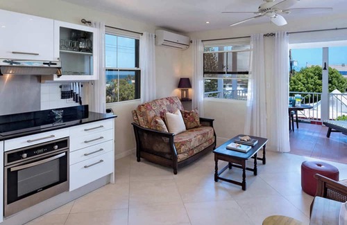 Weston Apartment | ZenBreak Lantana #15