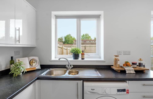St Helens House | St Helens Near Haydock Park Racecourse, Free Parking