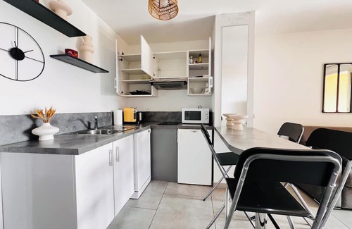 Plage de la Garonnette Apartment | Vrbo Property