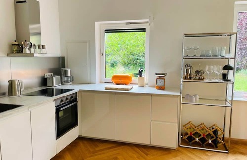 Kall Apartment | Ferienwohnung Anstois - apartment/apartment, shower, WC, 2 bedrooms