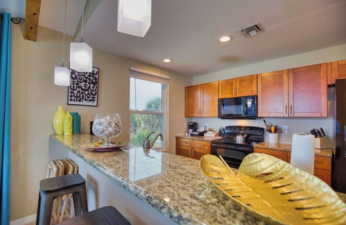 Englewood House | "Sunflower House" - Private Gulf Front Beach House