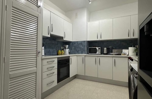 Alcossebre Apartment | Apartment for up to 16 people with direct access to the sea in Alcossebre marina