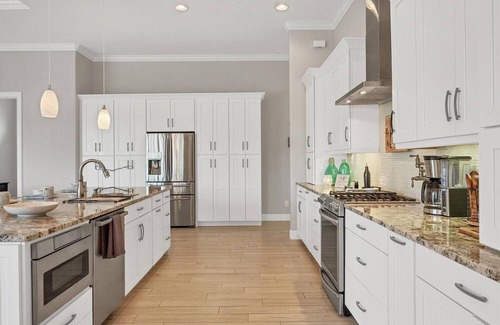 Burnt Store Isles House | Burnt Store Isles Luxury Canal Retreat - Private Pool + Spa + Outdoor Kitchen