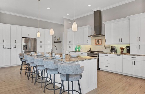 Burnt Store Isles House | Burnt Store Isles Luxury Canal Retreat - Private Pool + Spa + Outdoor Kitchen
