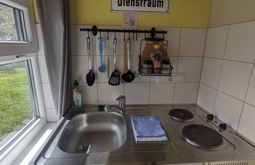 Kirchheilingen Apartment | Spend the night in a railroad carriage - nostalgia & comfort in Thuringia
