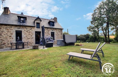 Saint-Guen House | Du Créno - GUERLEDAN - Gîte