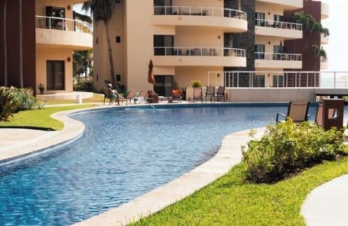 Isla Navidad Condo | Luxury Beachfront Escape, 3BR Condo + 1500 sqft Patio