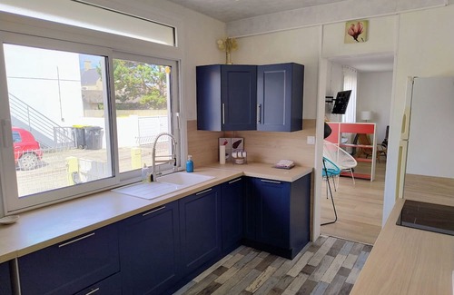 Asnelles House | House 150 meters landing beach