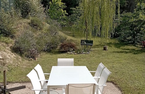Castagneto Po Apartment | Holiday Home 'Il Trucchetto' with Private Garden