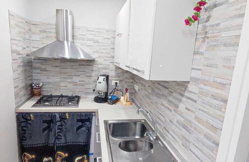 Gazzi Apartment | Dimora dello Stretto | Low Cost to Taormina, Aeolian Islands, Milazzo & Savoca