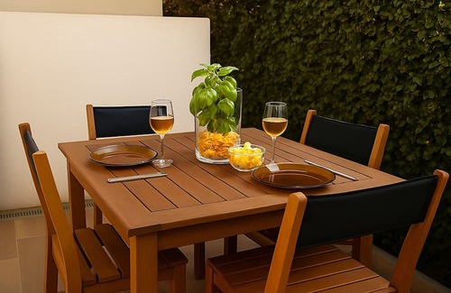La Nartelle Apartment | T2/20m2 au Rêve D'azur walking distance to beach, shared pool parking, bed linen included