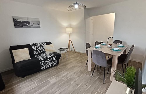 Fontainebleau Apartment | Fontaine belle eau 3 berths
