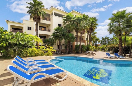 Hato Apartment | Bon Bida Papagayo with a breezy outdoor terrace perfectly set on the trade winds