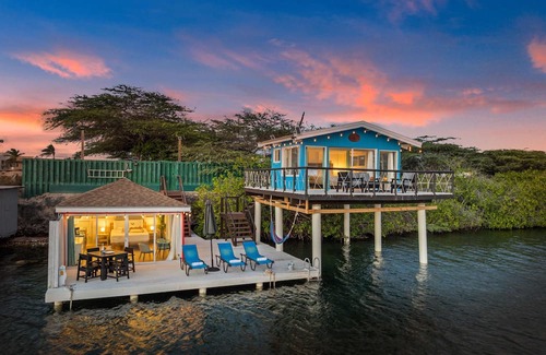Oranjestad House | Waterfront 2 BR Villa w/Dock + Outdoor Lounge & Mesmerising Ocean Views