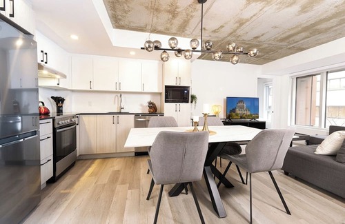 Saint-Roch Apartment | Le Bouleau | Parking | Pool and BBQ | Office and AC