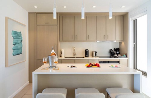 Providenciales Hotel | Sophisticated Villa w/Balcony Overlooking Sparkling Blue Seas
