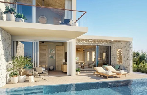 Providenciales Hotel | Wake up to Ocean Vistas in This Peaceful Island Getaway Villa