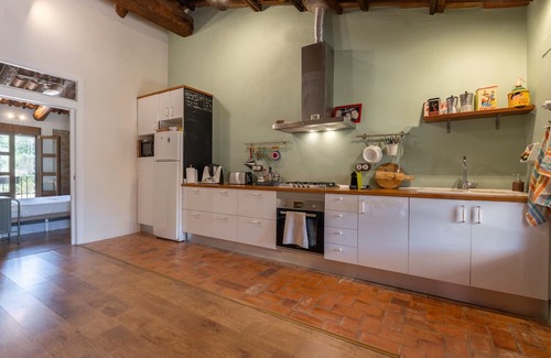 Ulldecona House | Holiday Home 'Casa En Vistes Al Montsià' with Mountain Views, Private Pool and Wi-Fi