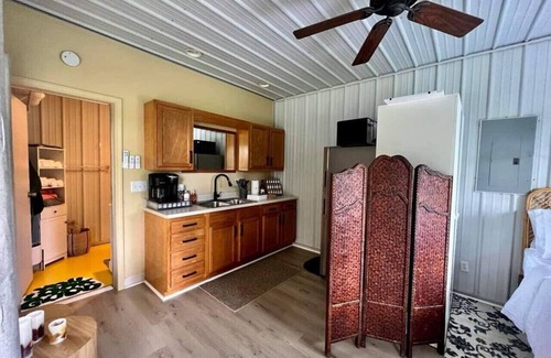 Morgantown House | Mantra Bungalow at Asana Lake Retreat