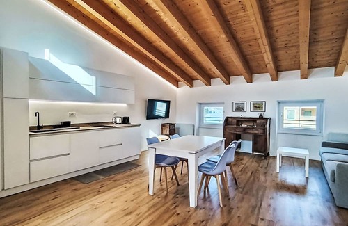 Assenza Apartment | Nice apartment for 14 people with A/C, WIFI, TV and balcony