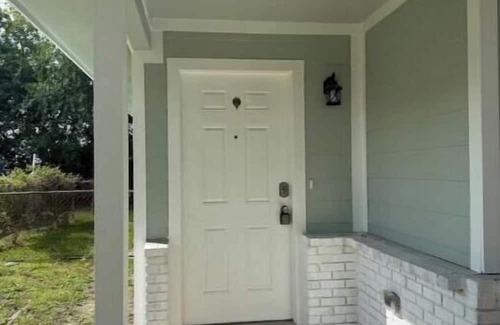 Pasadena House | Home near Refineries