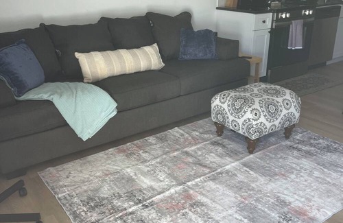 Gatesville Apartment | Quiet & Modern Charming 2-bedroom apartment in Gatesville with AC