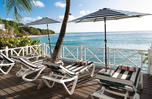 Prospect Apartment | Coralita No.2 Oceanfront Apartment Near Sandy Lane