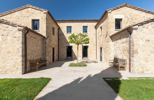 Le Piazze Villa | Godiluva, wine villa