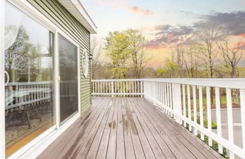 Manchester-by-the-Sea Apartment | Woodholm 2