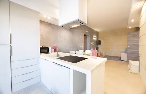 Otranto Apartment | Apartment 'Biancomare Otranto - 8' with Sea View, Wi-Fi and Air Conditioning