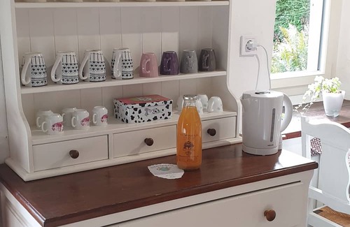 Quistinic House | Longère with swimming pool, in the heart of nature. Pets welcome